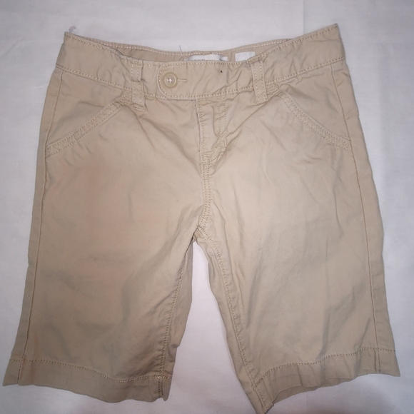 Old Navy Khaki Snap Closure Girls Shorts Size 8 - Picture 3 of 14